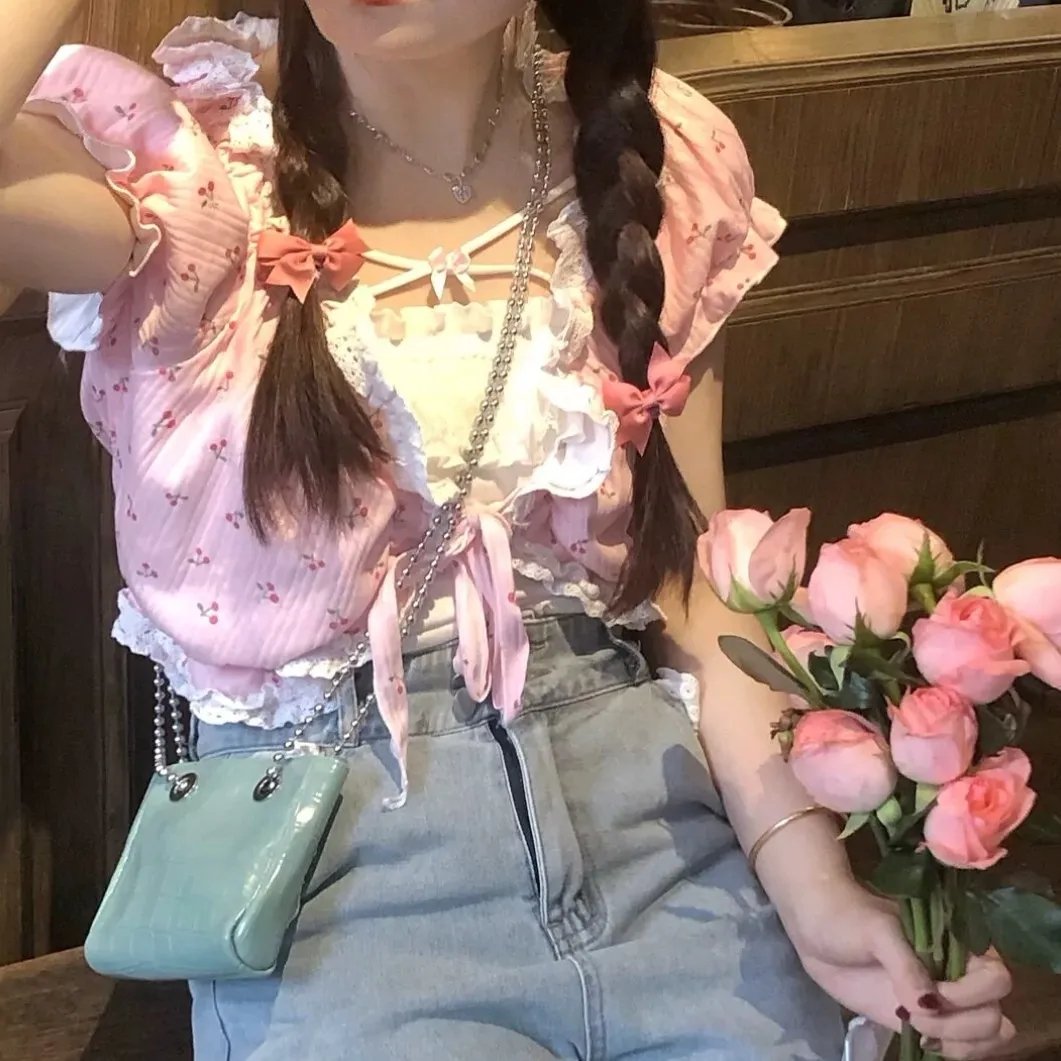 黑夜中的玻璃人偶